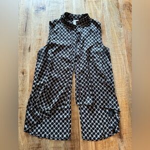 Forever 21 size small tank high low hi lo open slit back EUC used navy blue gold